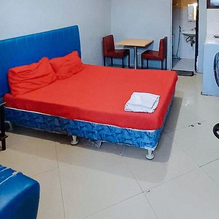 Reddoorz At V-Cat Apartelle Sampaloc Manila Exterior photo