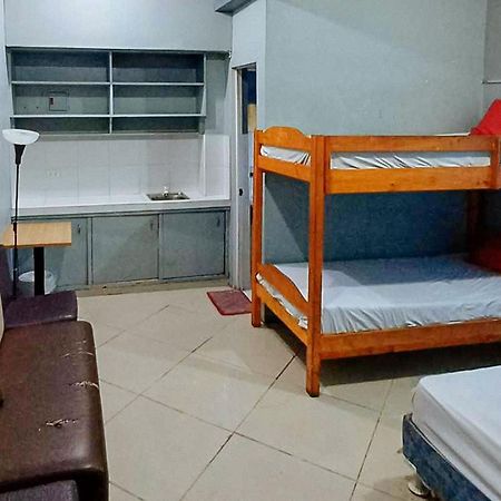 Reddoorz At V-Cat Apartelle Sampaloc Manila Exterior photo