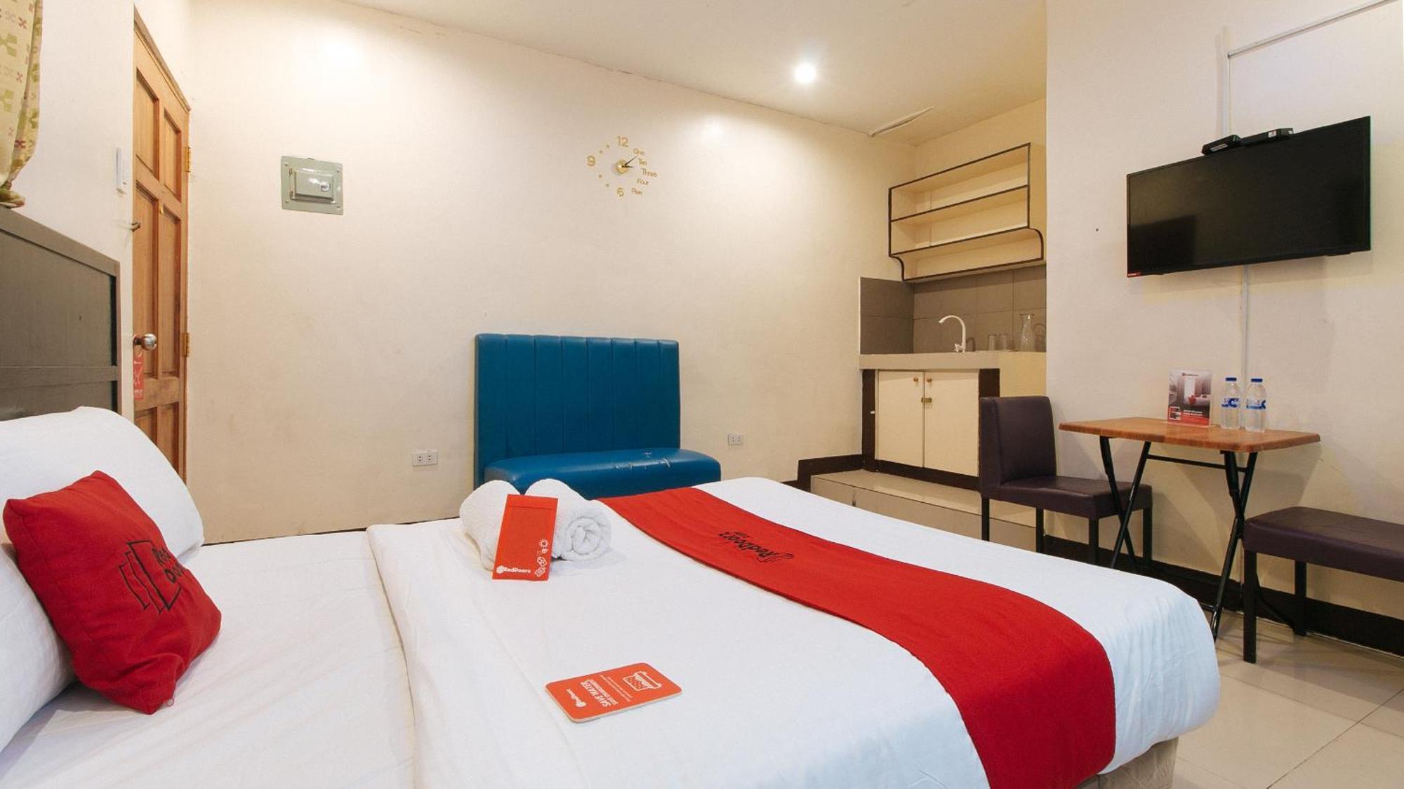 Reddoorz At V-Cat Apartelle Sampaloc Manila Exterior photo