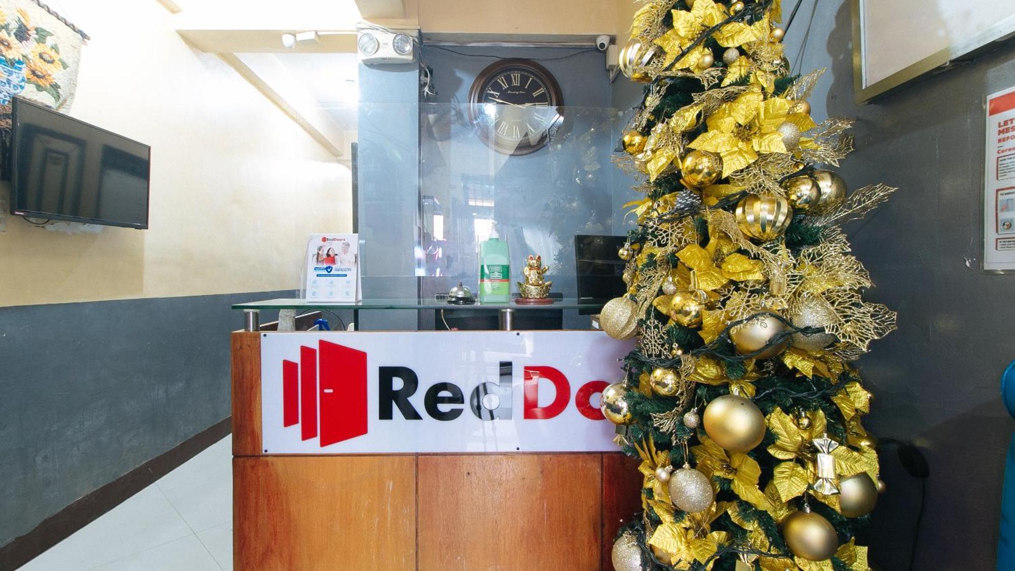 Reddoorz At V-Cat Apartelle Sampaloc Manila Exterior photo