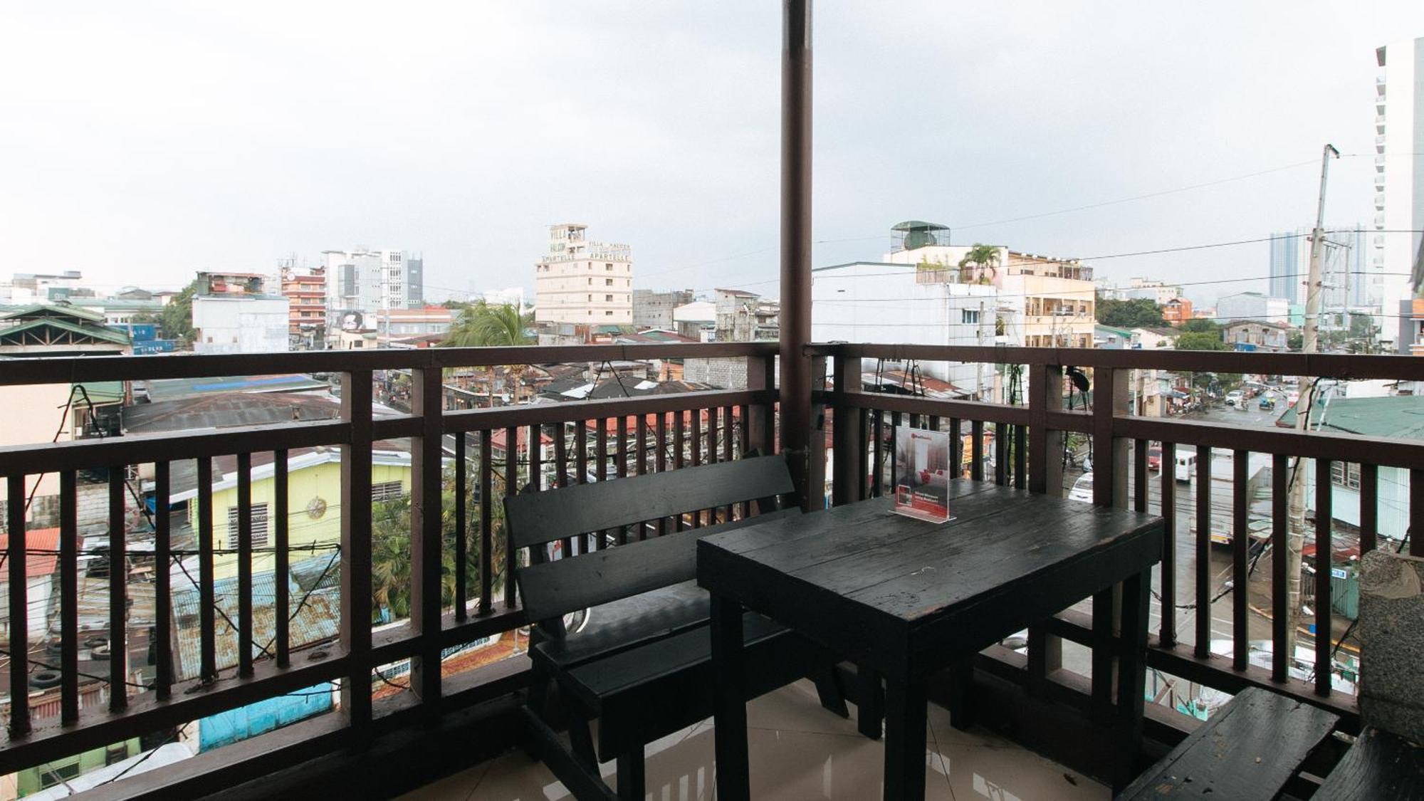 Reddoorz At V-Cat Apartelle Sampaloc Manila Exterior photo