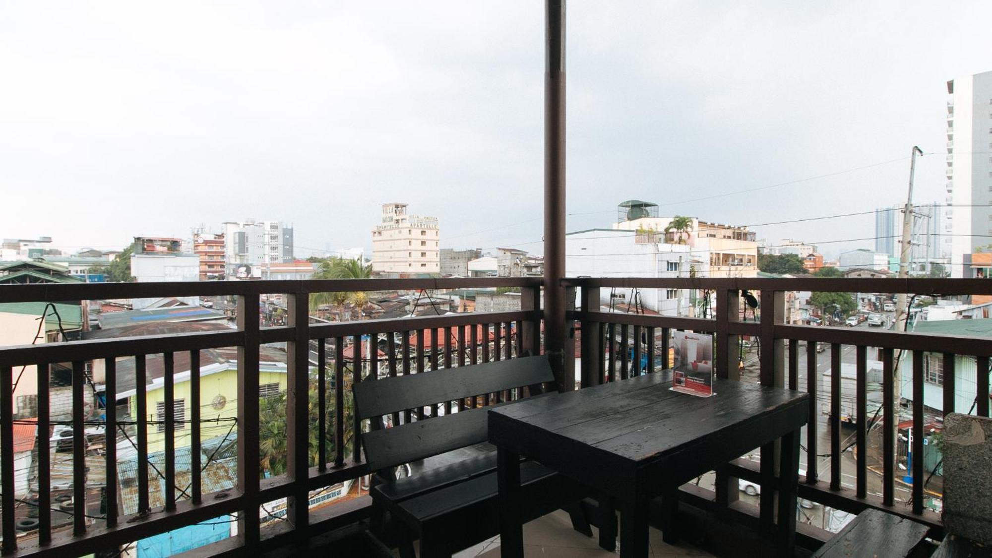 Reddoorz At V-Cat Apartelle Sampaloc Manila Exterior photo