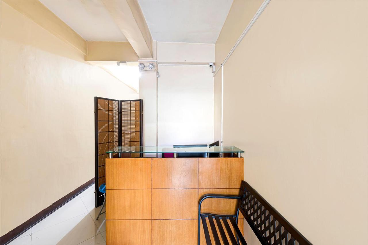 Reddoorz At V-Cat Apartelle Sampaloc Manila Exterior photo